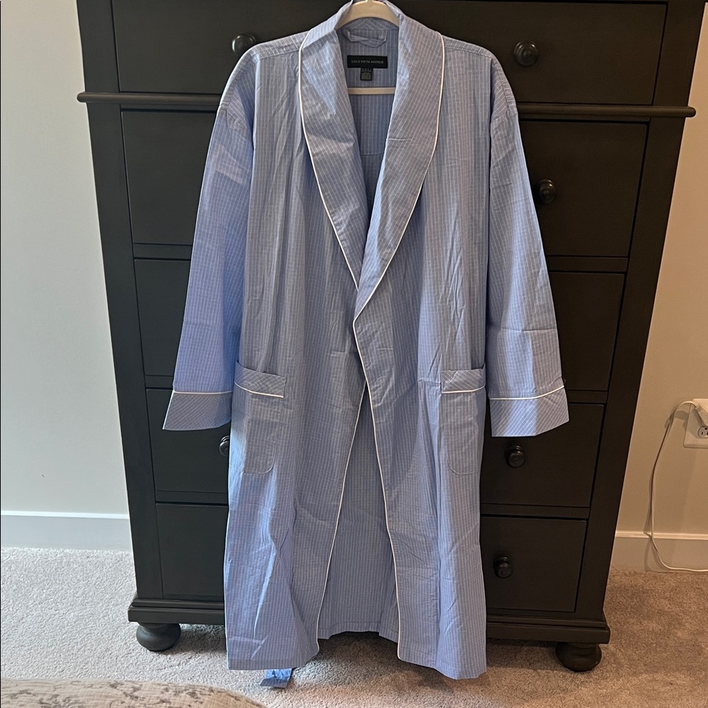 Saks Fifth Avenue Blue Striped Men's Robe